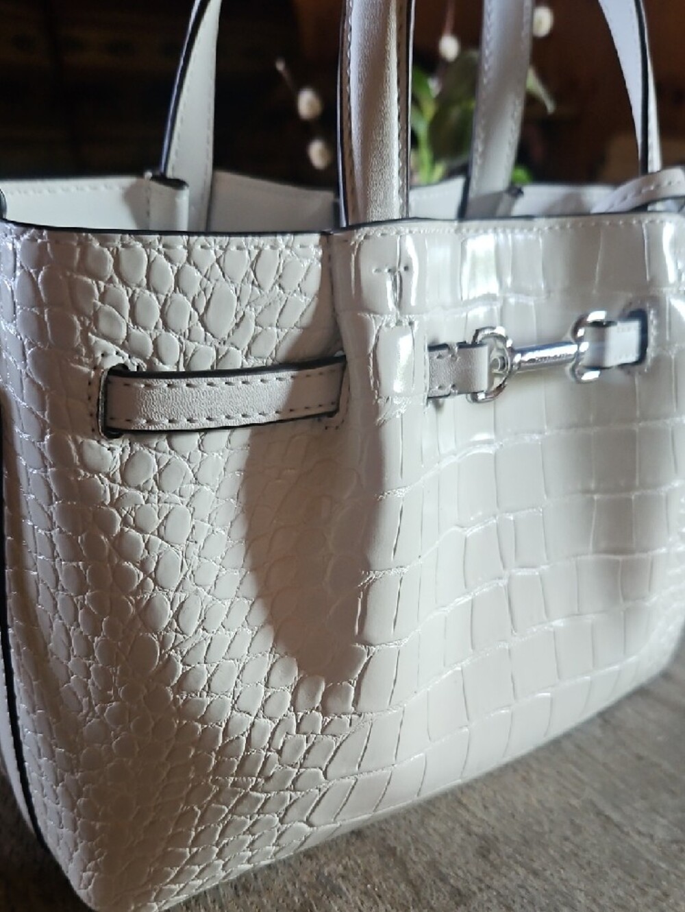 MICHAEL KORS White Croc-Embossed Small Satchel Handbag - Picture 9 of 14